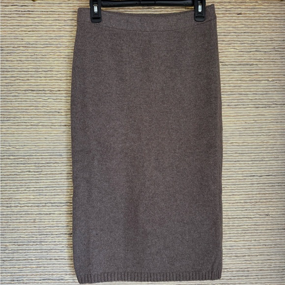 Bundle of NWT Old Navy Sweater Skirts - Picture 6 of 15